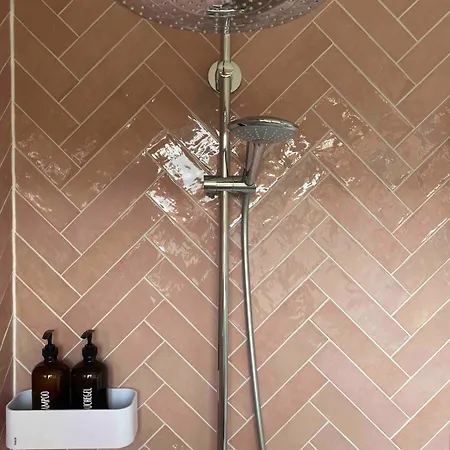 Buissant Des Amorie! * Castricum